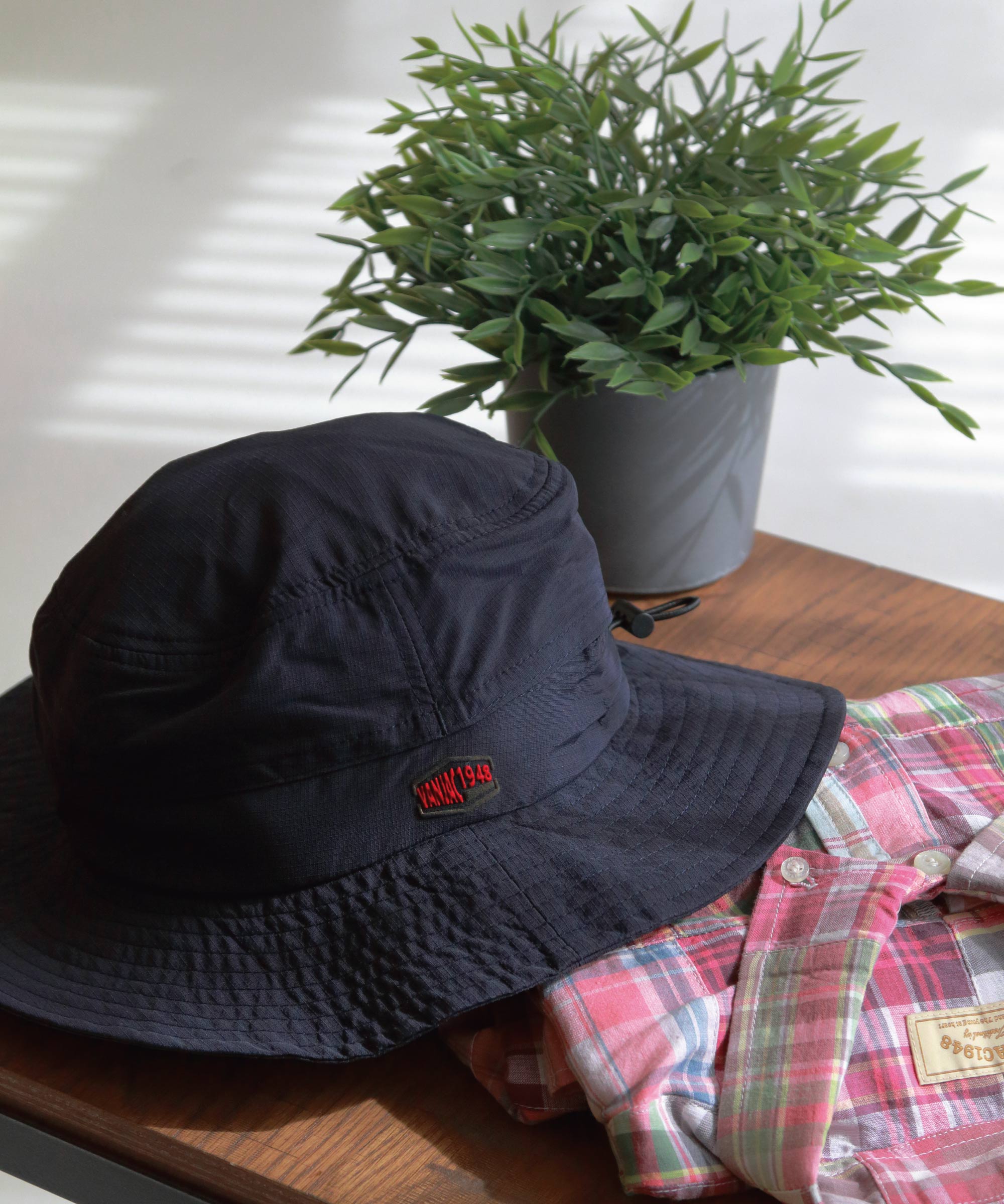 Goods | VAN STORE