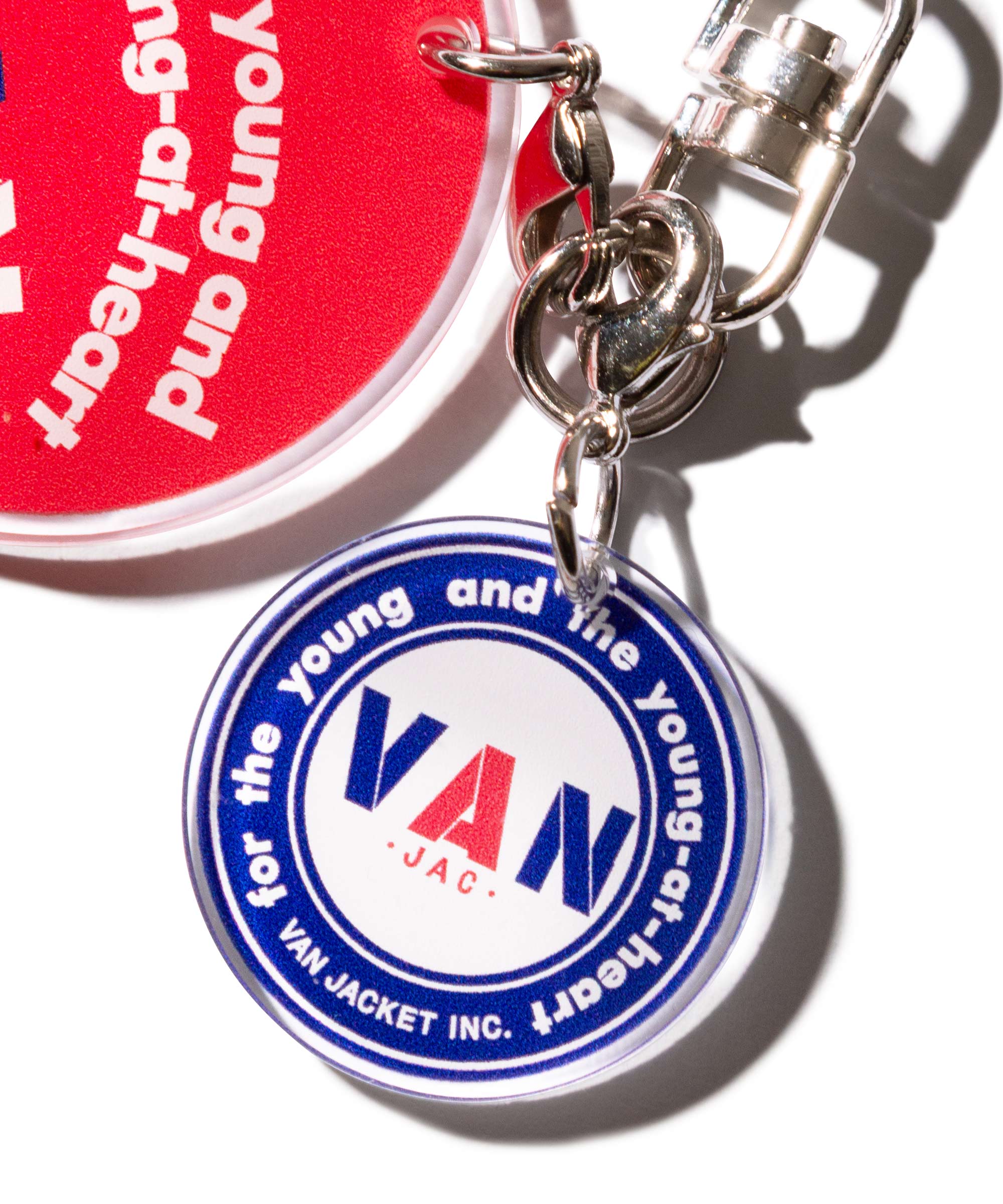 アクリルーチャームキーホルダー ｜ VAN STORE