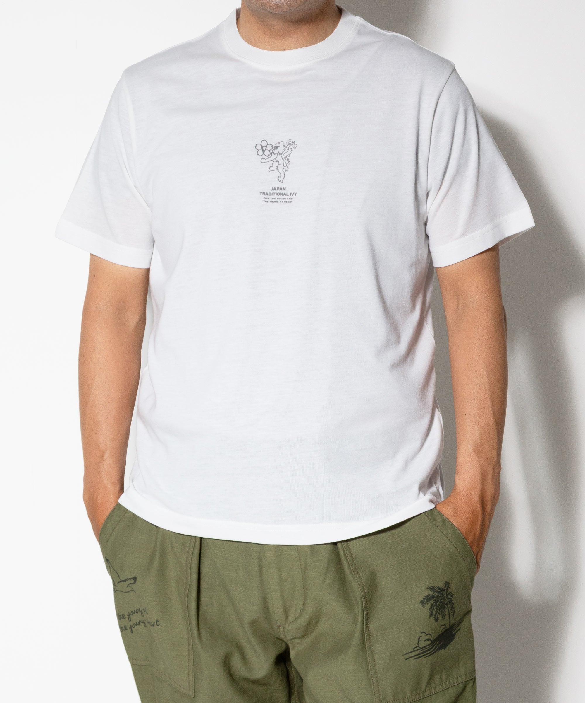 プリントTシャツ＜桜獅子ワンポイント＞ ｜ VAN STORE