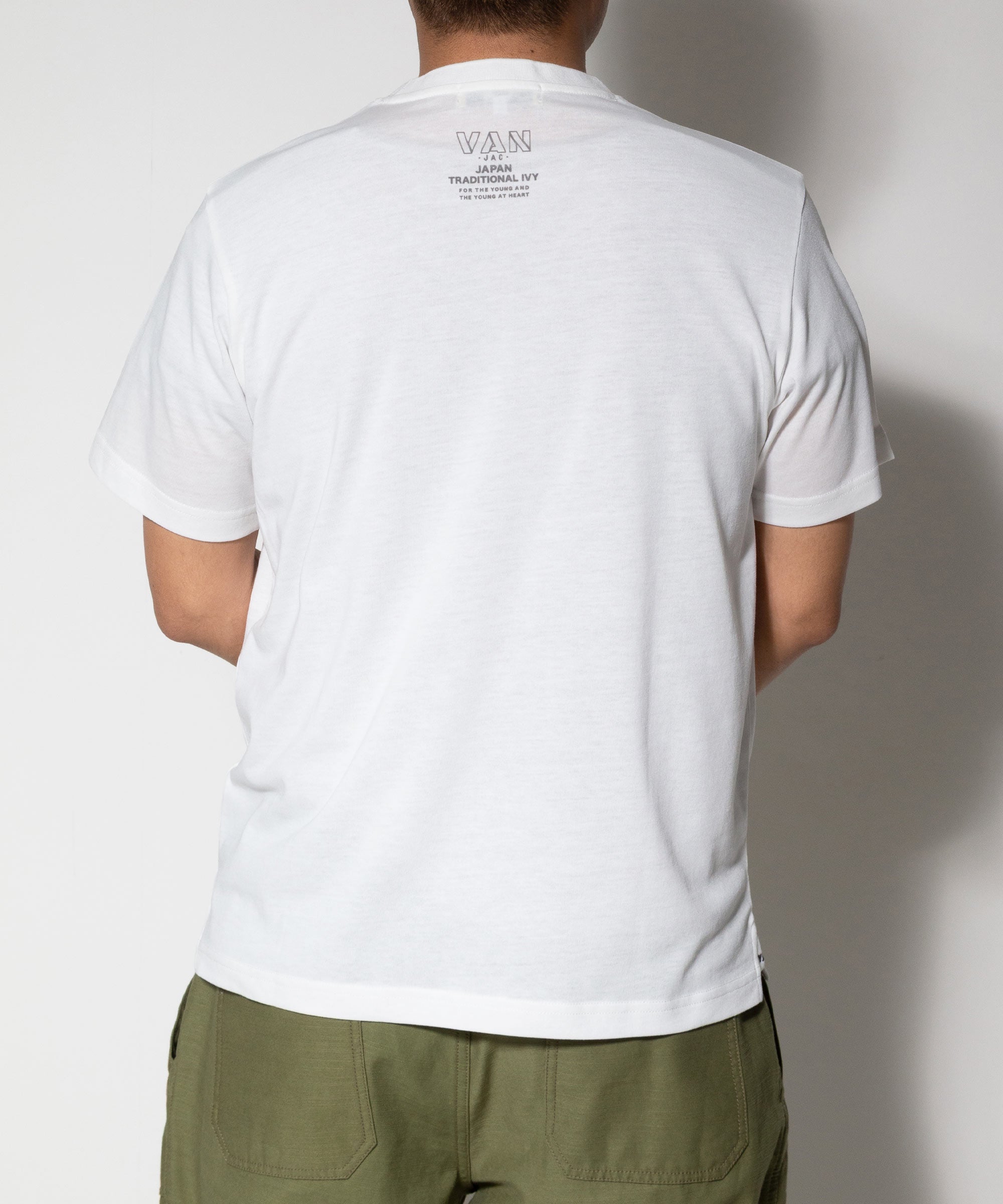 プリントTシャツ＜桜獅子ワンポイント＞ ｜ VAN STORE
