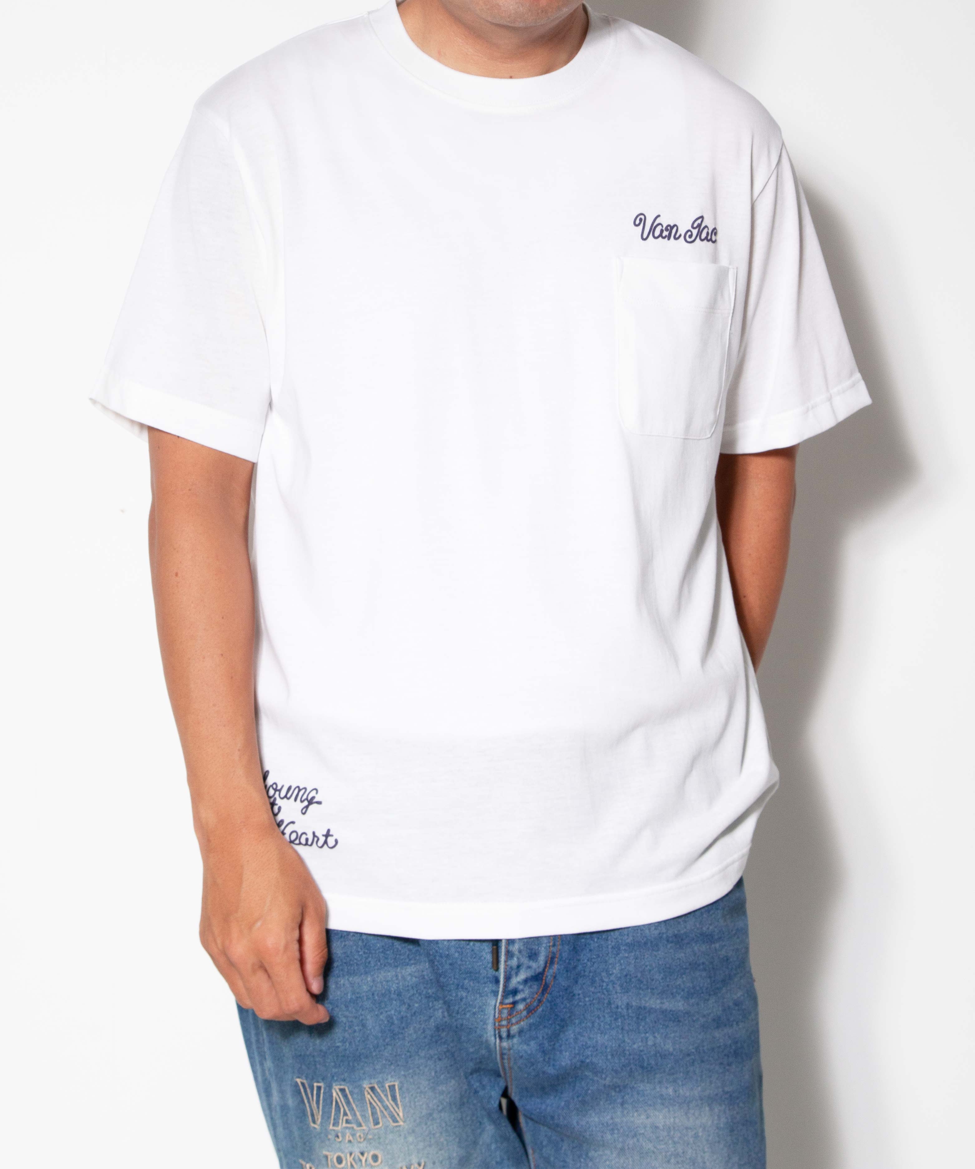 プリントTシャツ＜アーチロゴ＞ ｜ VAN STORE