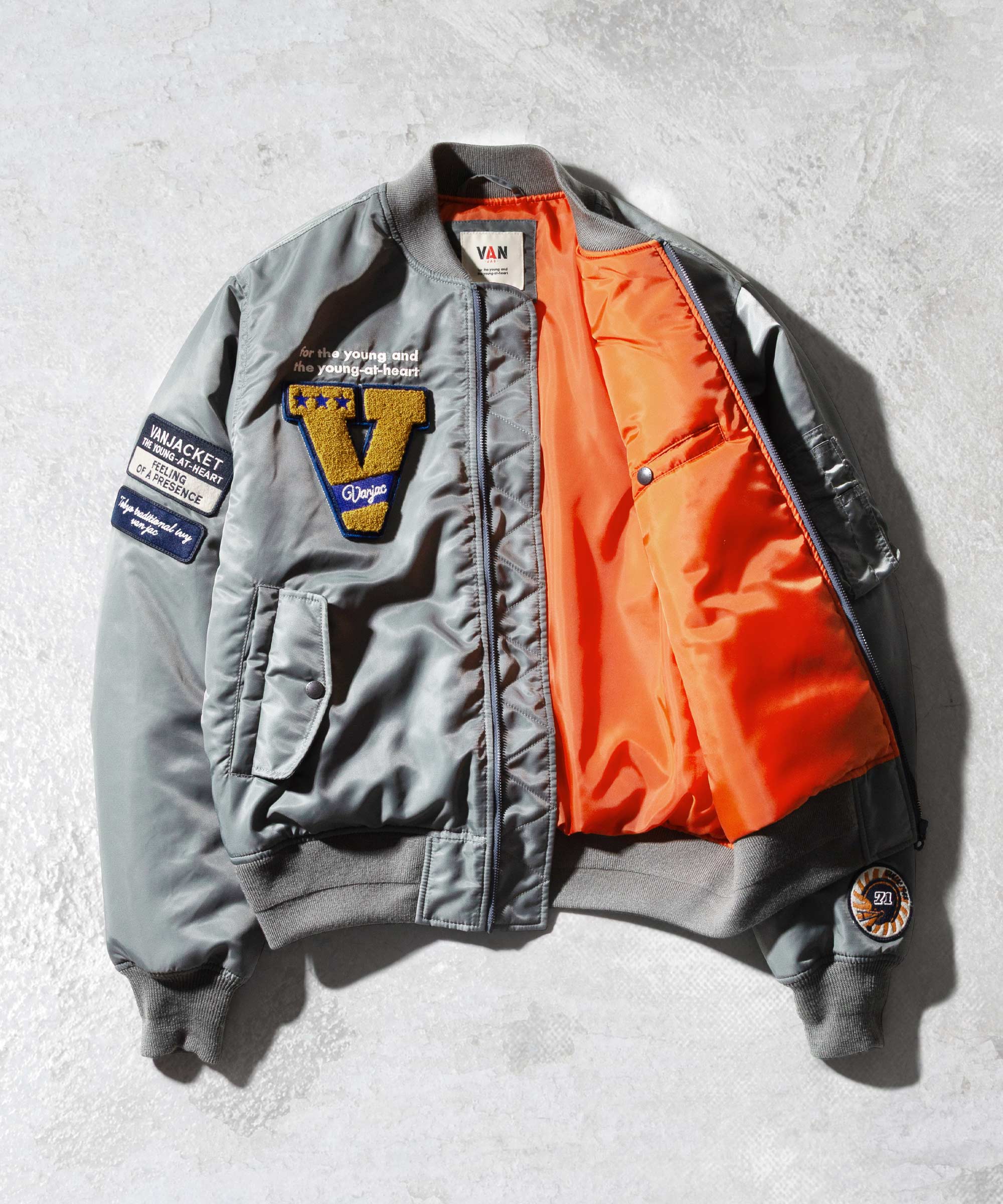 スタジアムMA-1＜COME ON! SPORTSMAN＞ ｜ VAN STORE