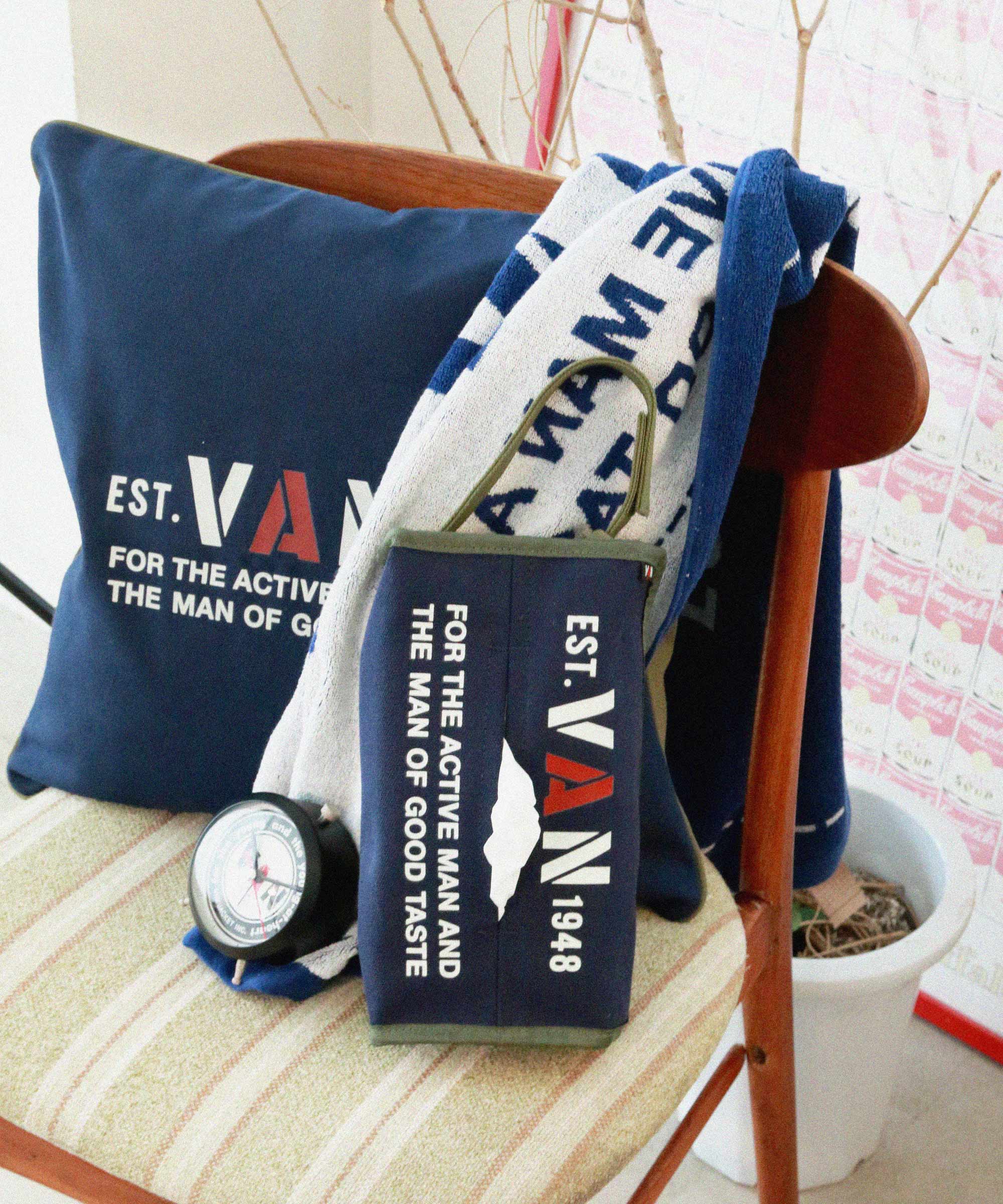 Goods | VAN STORE